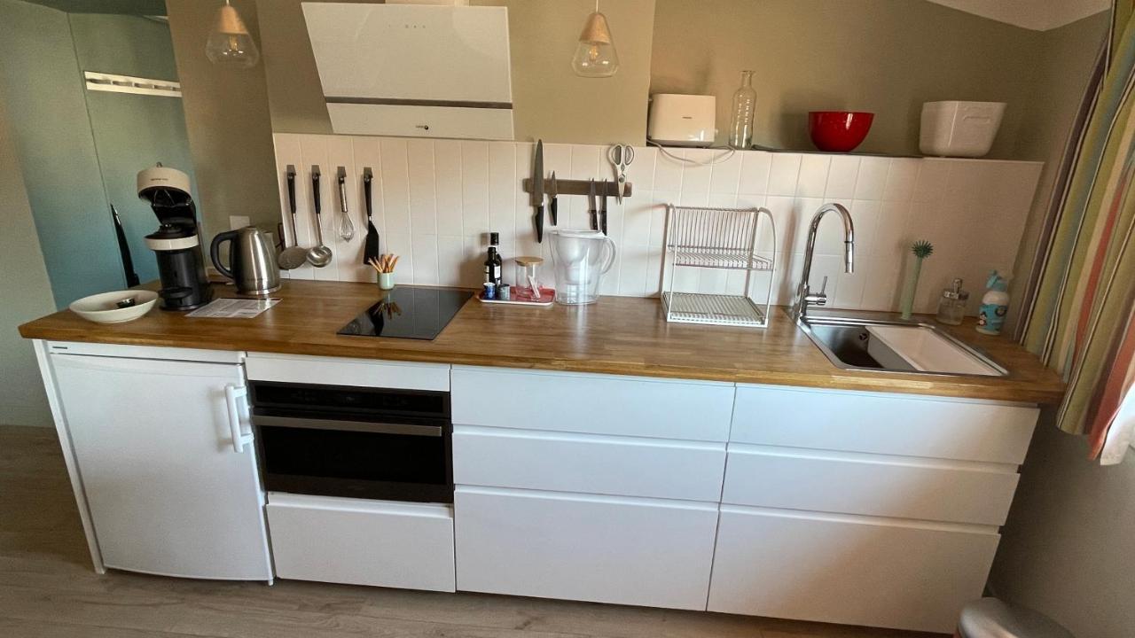 Apartment Au Coeur Du Vieux Toulon: Renovated Calm Oasis With Elevator *