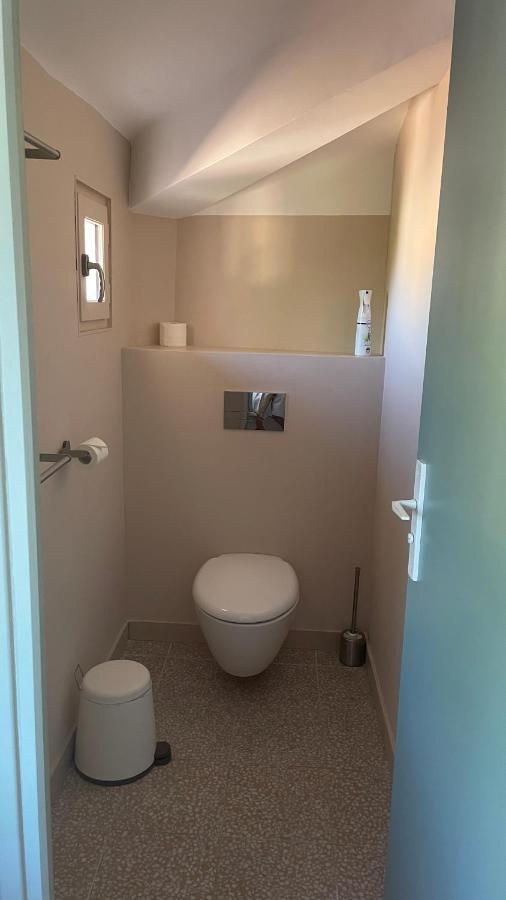Au Coeur Du Vieux Toulon: Renovated Calm Oasis With Elevator * Toulon