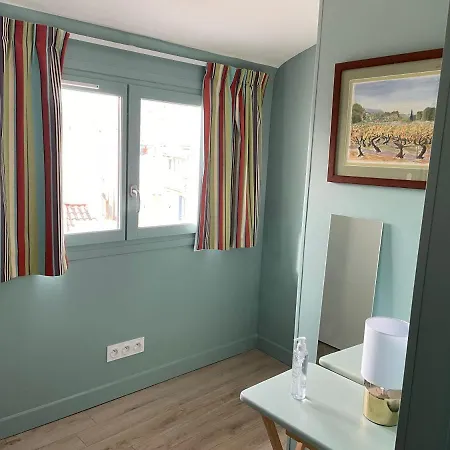 Au Coeur du Vieux Toulon: Renovated Calm Oasis with Elevator Apartment Exterior photo